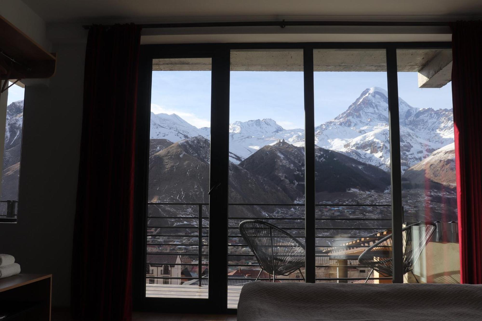 Rooftop Kazbegi Екстер'єр фото