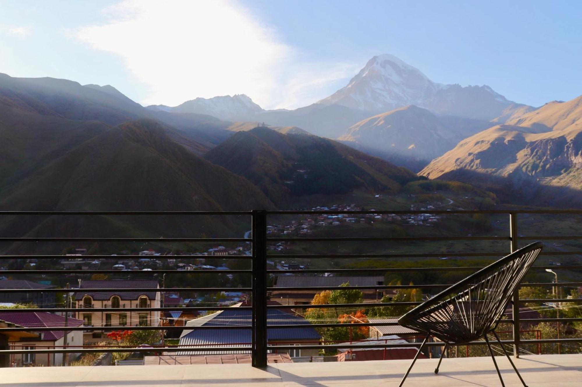 Rooftop Kazbegi Екстер'єр фото