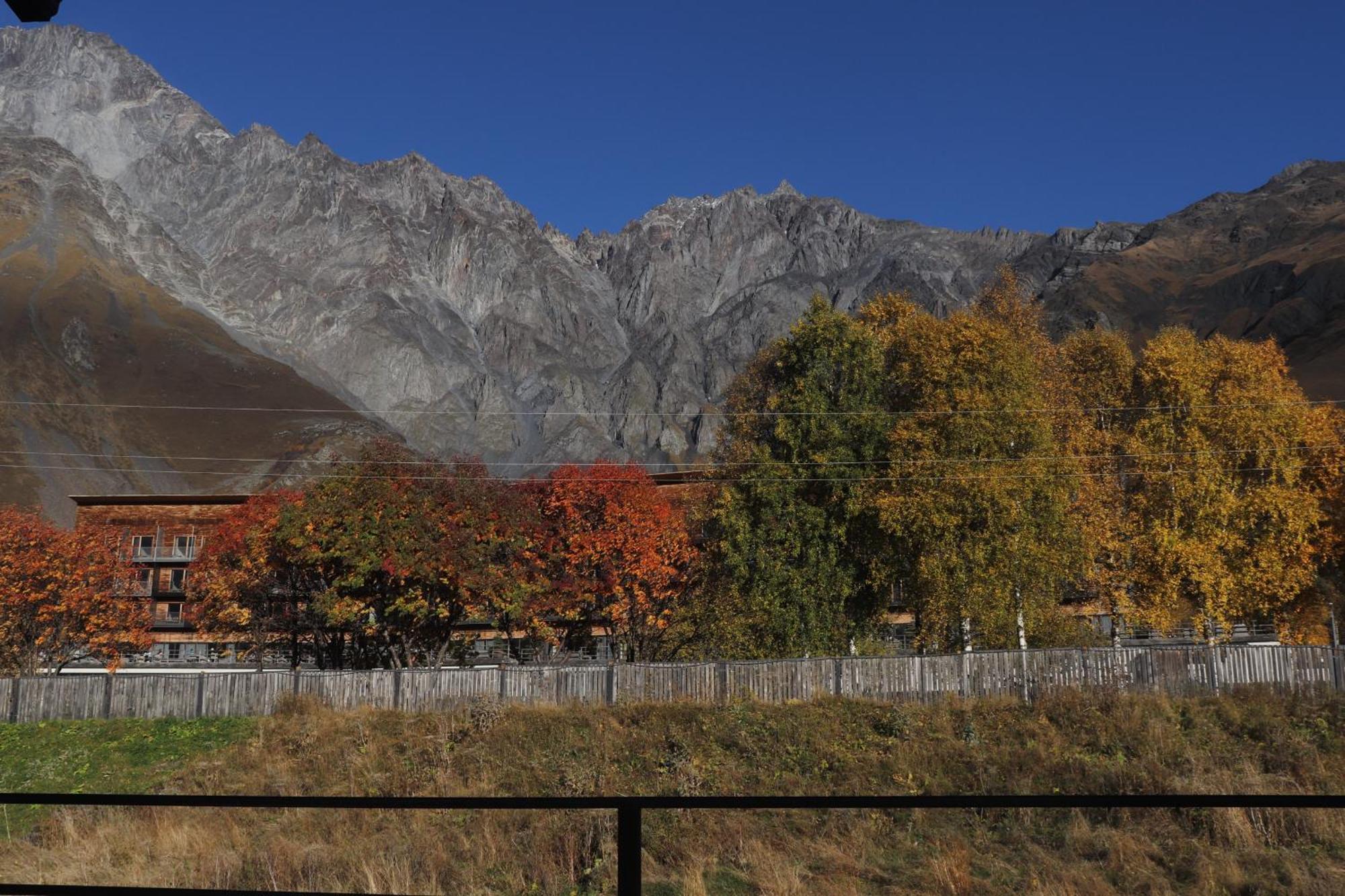 Rooftop Kazbegi Екстер'єр фото